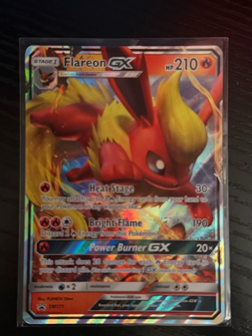 Pokemon Flareon-GX Holofoil Card - Red/Yellow